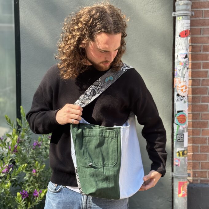 De Pijp Opening Weekender: Bonne Suits Upcycled Messenger Bag Workshop